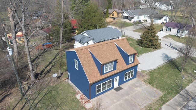 Building Photo - 1122 S Fess Ave