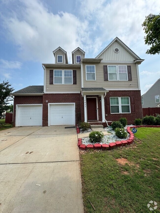 Building Photo - 1049 Ellis Pond Dr