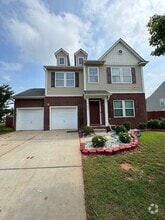 Building Photo - 1049 Ellis Pond Dr