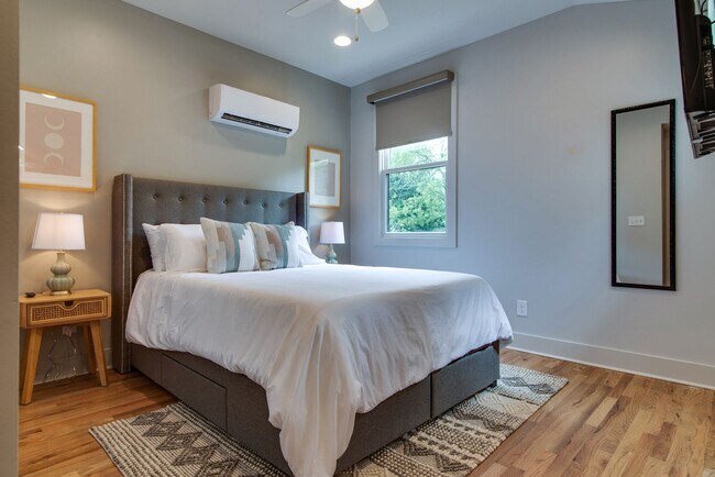 Foto del edificio - 934 Mcferrin Ave