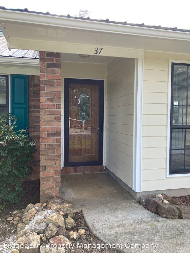 Building Photo - 3 br, 2 bath House - 37 Frances Dr. NW