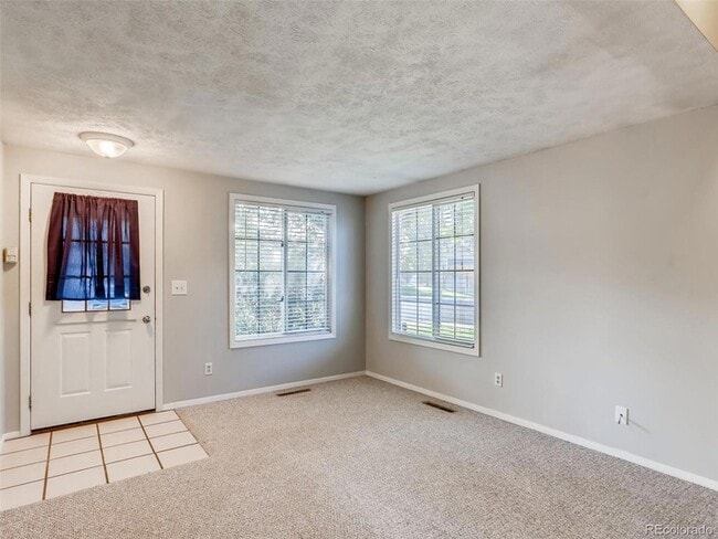 Building Photo - 9298 Gray Ct