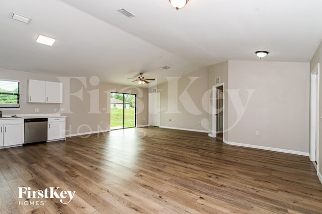 Foto del edificio - 3007 44th St SW