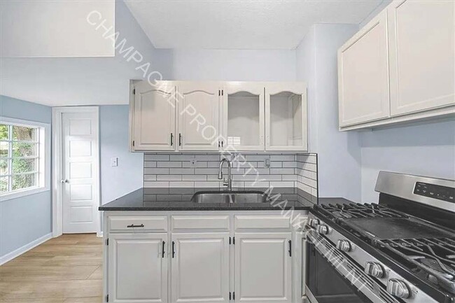 Foto del edificio - Updated Home in KC! - February Rent Promot...