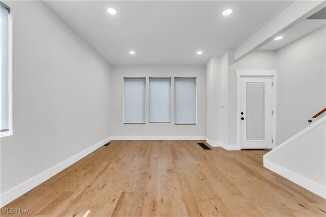Foto del edificio - 4210 Peach Ct