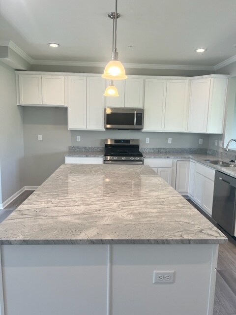 Stainless Steel Appliances - 185 Lockheed Dr