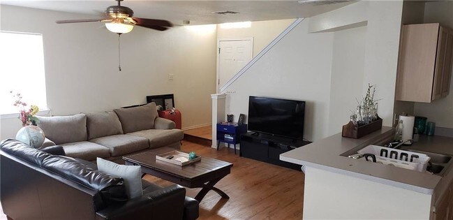 Foto del edificio - 858 Sagewood Trail