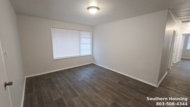 Foto del edificio - 775 Sommer St NE