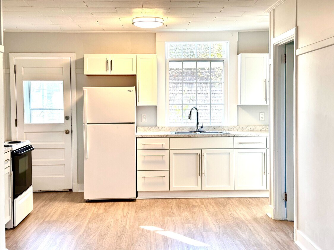 Foto principal - 40 Pond St