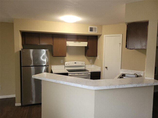 Building Photo - 7200 W T C Jester Blvd