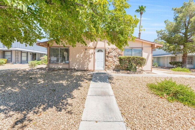 Foto del edificio - 1438 Lorilyn Ave