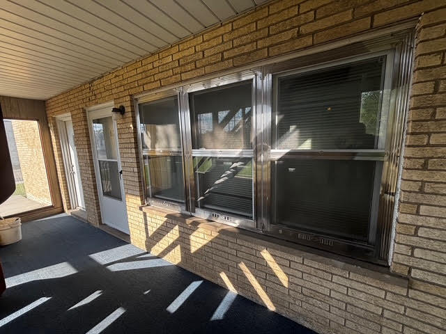 Foto del edificio - Schneider Ave #67