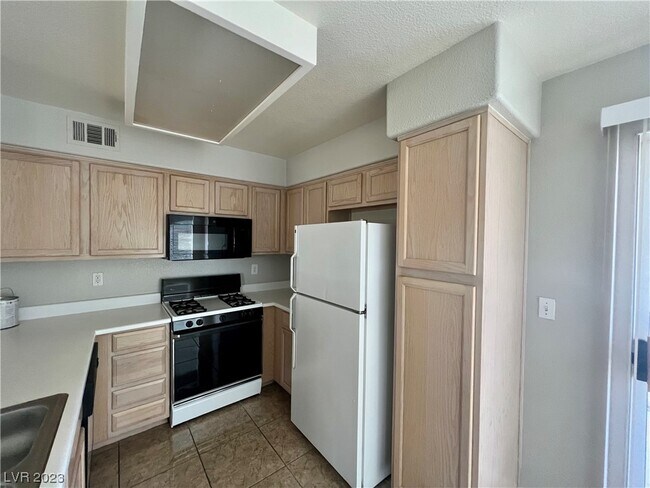 Building Photo - 5259 Caspian Springs Dr