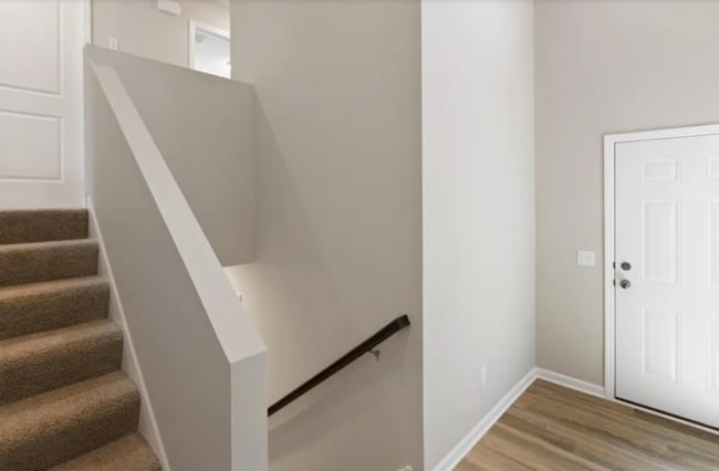 Building Photo - 3214 Kady Ave NE