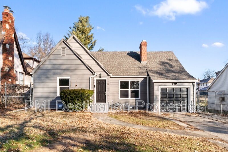 Primary Photo - 1140 E 75th Terrace