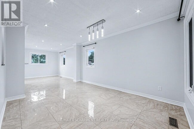 Building Photo - 2790 Huntingdon Trail