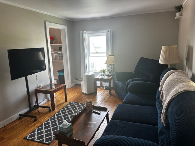 Foto del edificio - 583 East St