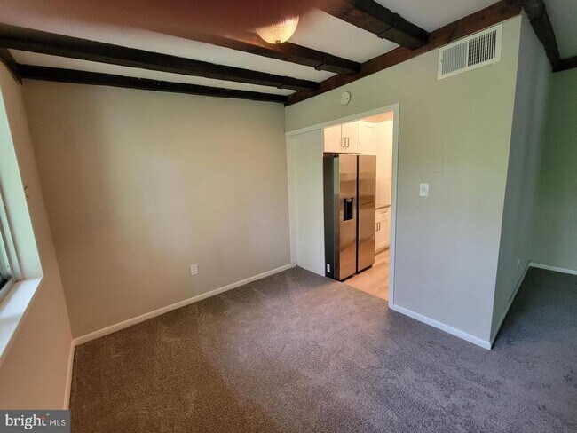Building Photo - 10220 Rockville Pike