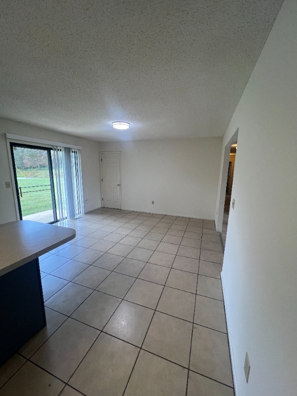 Building Photo - 50 Brookside Dr