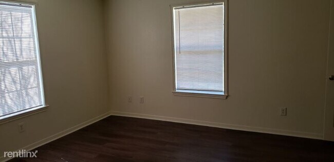Foto del edificio - 3 br, 2 bath House - 729 E Pecan Ave