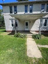 Building Photo - 202-204 Memorial Blvd