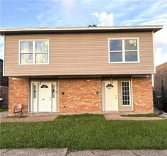 Building Photo - 7021 Yorktown Dr