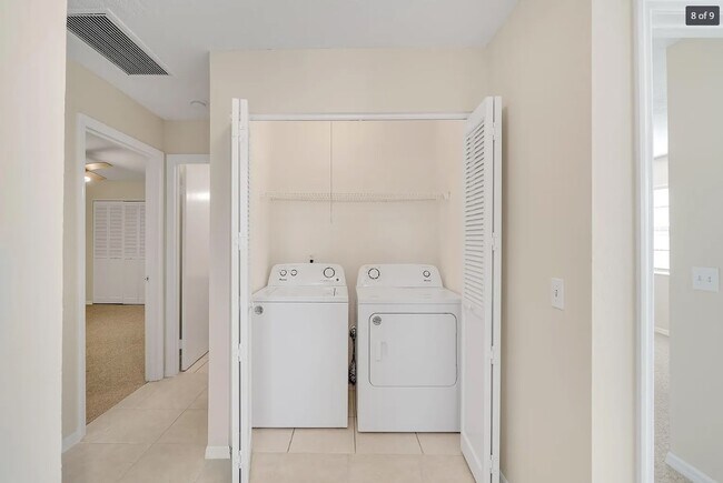 Building Photo - 855 16th Pl