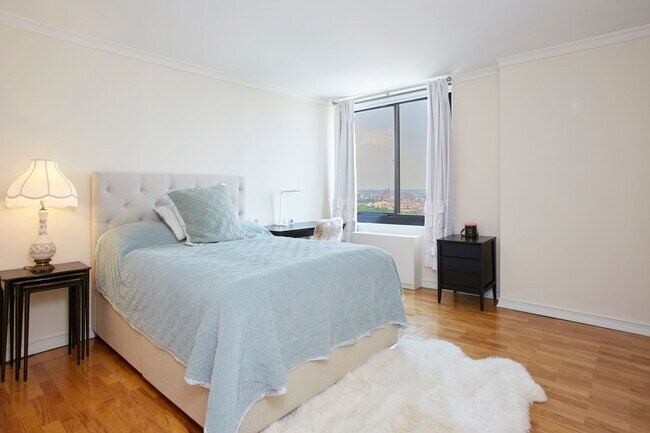 Foto del edificio - 40 E 94th St
