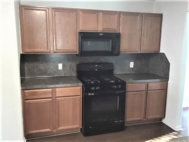 Foto del edificio - 3631 Barkers Crossing Ave