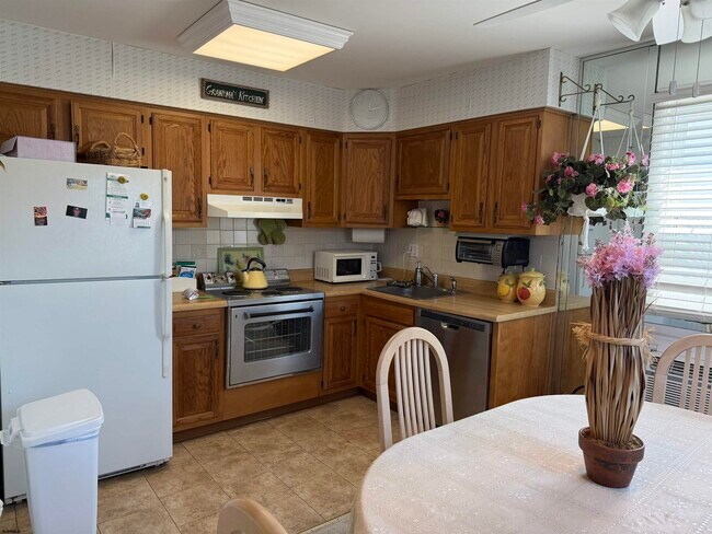 Foto del edificio - 9506 Ventnor Ave