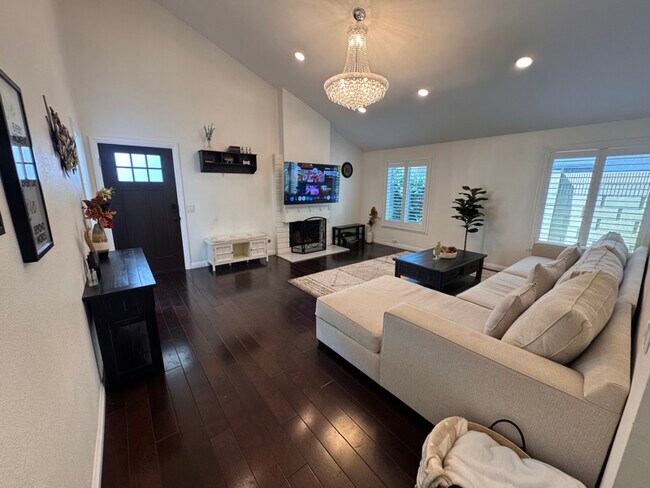 Foto del edificio - 11686 Mindanao St