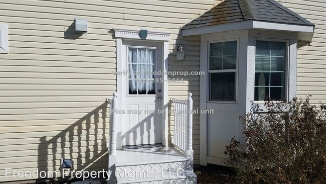 Building Photo - 1173 Inverness Way