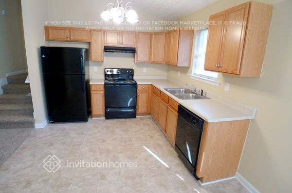 Building Photo - 387 Scenic Ln