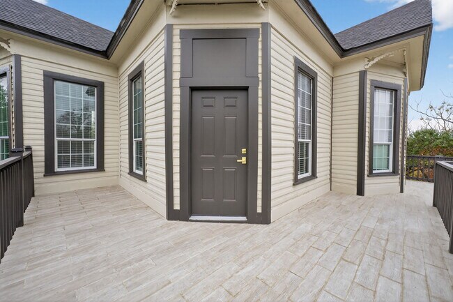 Foto del edificio - 413 Nopal St