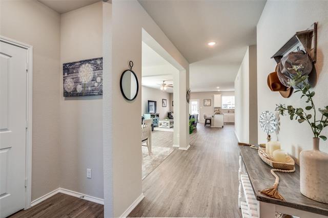 Building Photo - 9024 HUXLEY Dr