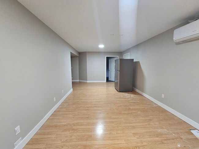 Building Photo - 5530-5530 Teskey Rd