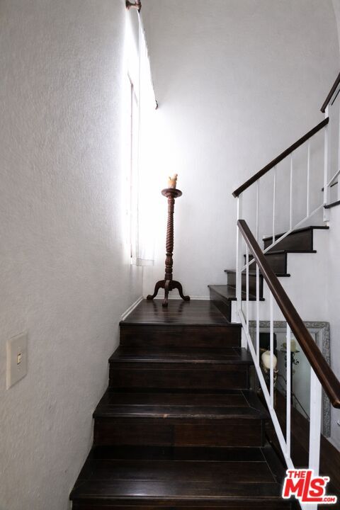 Foto del edificio - 4304 Duquesne Ave