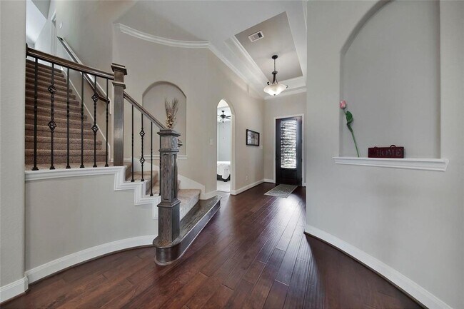 Foto del edificio - 2718 Carriage Hollow Ln