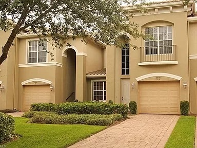 Front - 18921 Bay Woods Lake Dr
