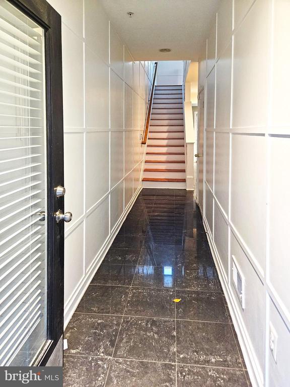 Foto del edificio - 12 S Regester St