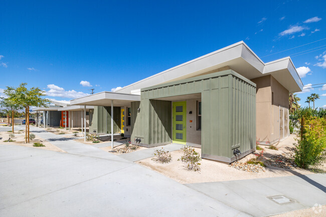 Building Photo - Monarch Apartment Homes