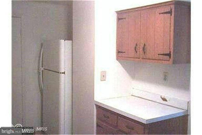 Building Photo - 1202 Fox Run Pl