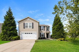 Building Photo - 1416 King Maple Dr