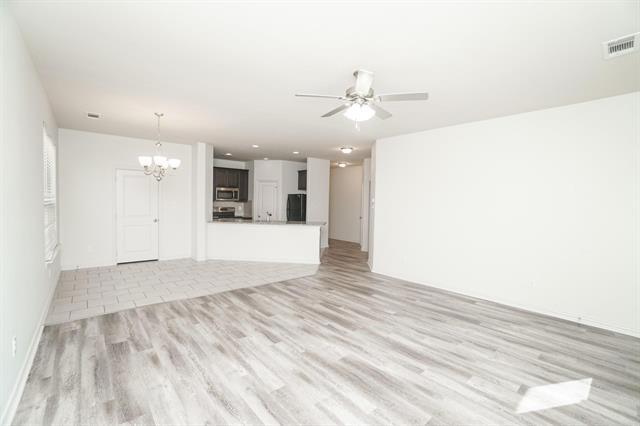 Foto del edificio - 349 Lead Creek Dr