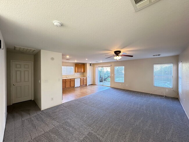 Foto del edificio - DESERT WILLOWS UNIT 2B