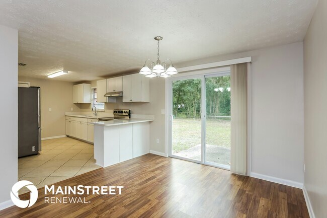 Foto del edificio - 9572 Spottswood Rd W