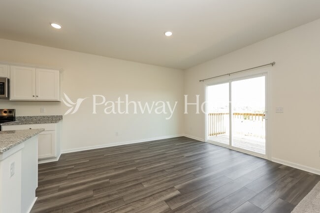 Foto del edificio - 3552 Fellowship Rd
