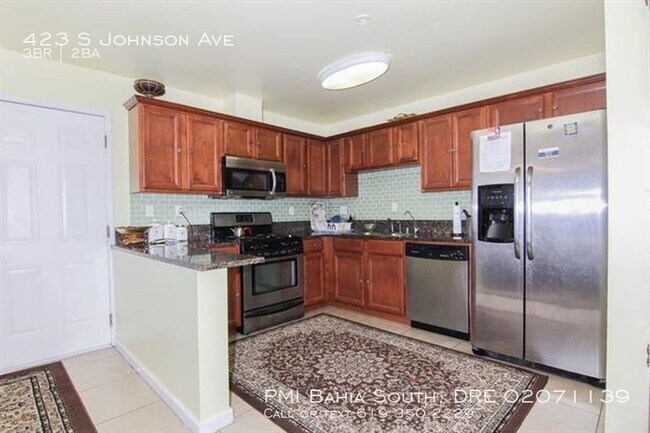 Building Photo - 3 br, 2 bath Condo/Duplex - Cajon Heights