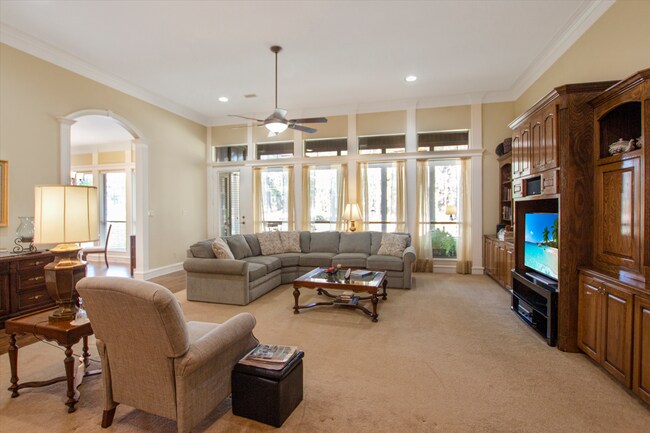 Foto del edificio - Almost Ready! Stunning 3 Bedroom, 2.5 Bath Home in Deer Run!