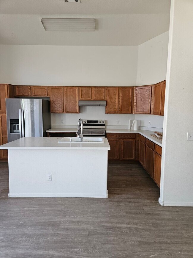 Foto del edificio - 3bed/2bath + Den in Apache Junction